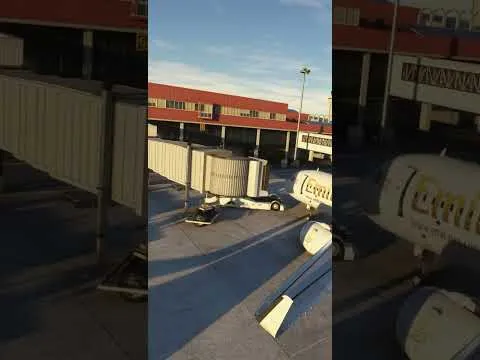 Jet Bridge Accident (Did you notice that) at Denver International Airport